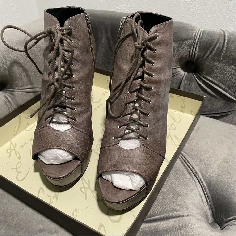 COPY - Peep toe grayish brown lace up wedges